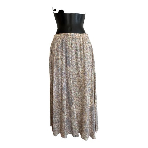Dresses & Skirts - Boho Festival coquette Indie Peasant Prairie 90s Elegant Paisley Skirt Sz 6